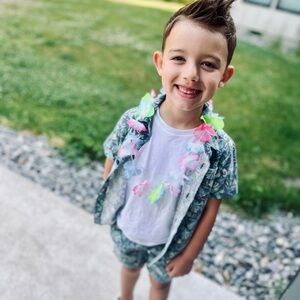 Eddie BauerTropical Leaf Print Kids vacation Set